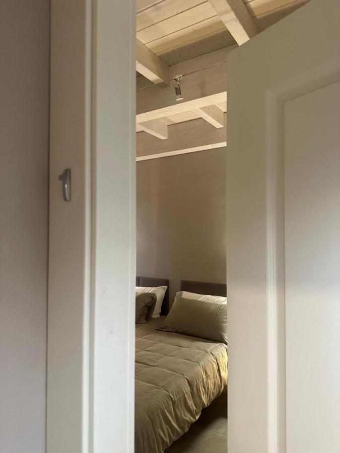 Volsci Rooms Sora Luaran gambar